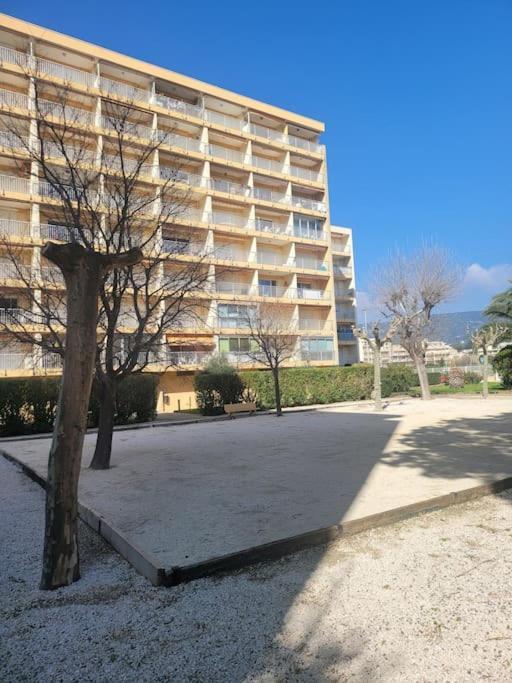Residence Les Cyclades Le Lavandou Zewnętrze zdjęcie